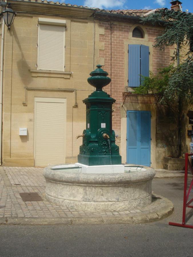 Locastillon Bagian luar foto