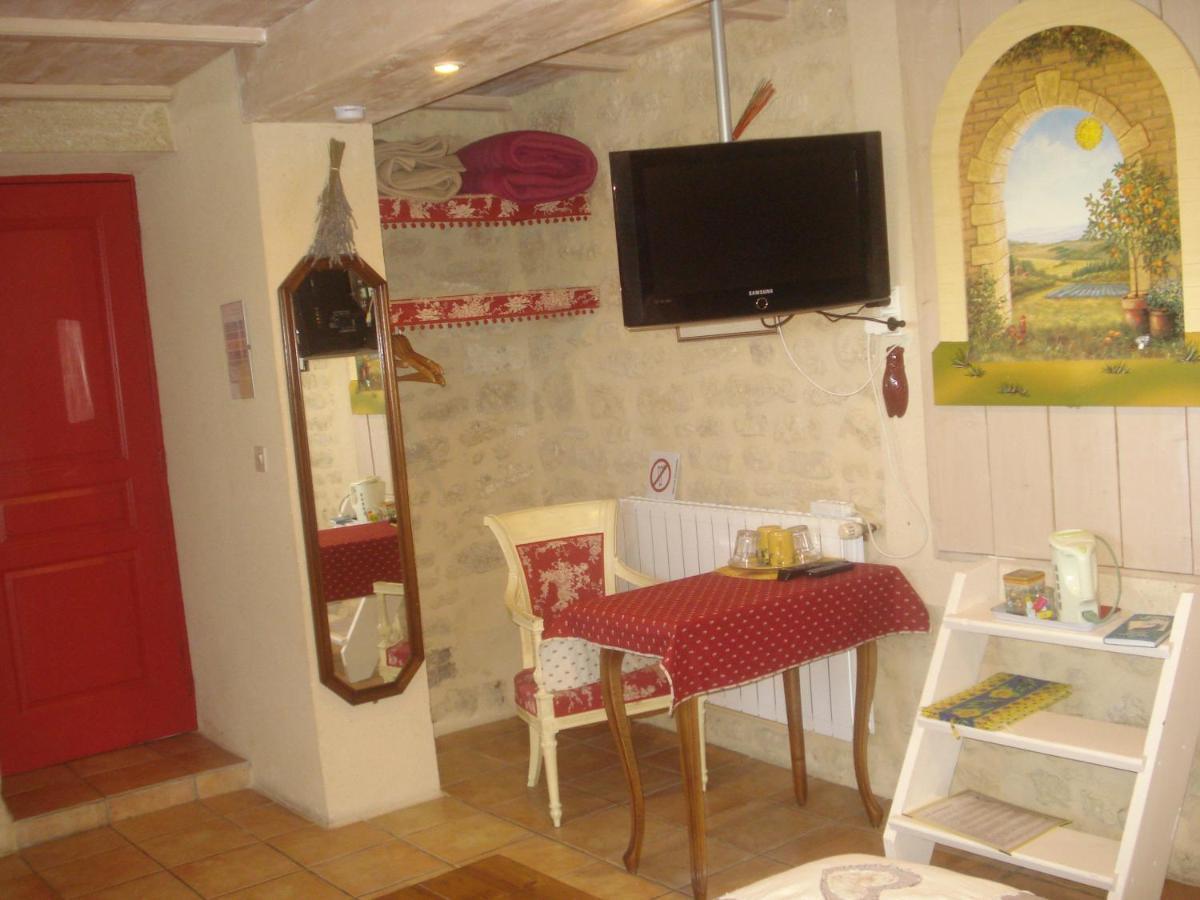 Locastillon Bagian luar foto